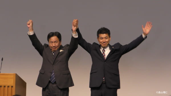 9月10日に行われた合流新党の代表選と党名選挙。枝野幸男候補（左）が泉健太候補に勝ち新代表が選出された。（撮影／畠山理仁）