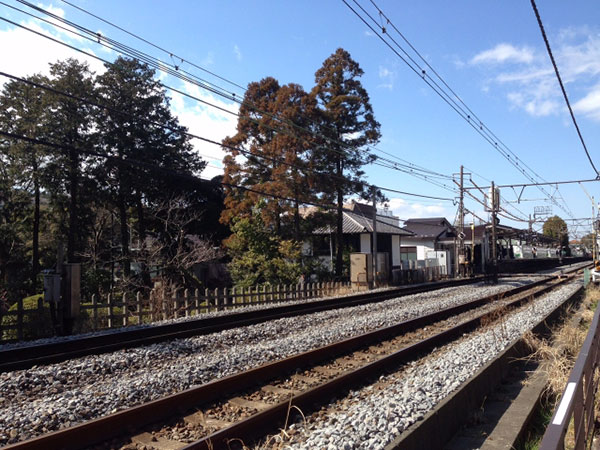 昔から変わらない、のんびりした雰囲気の北鎌倉駅。
