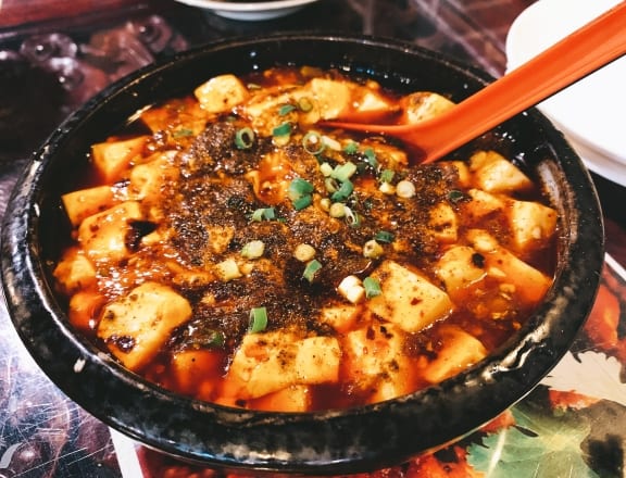 電話のショックと麻婆豆腐のショック……どっちだ!?