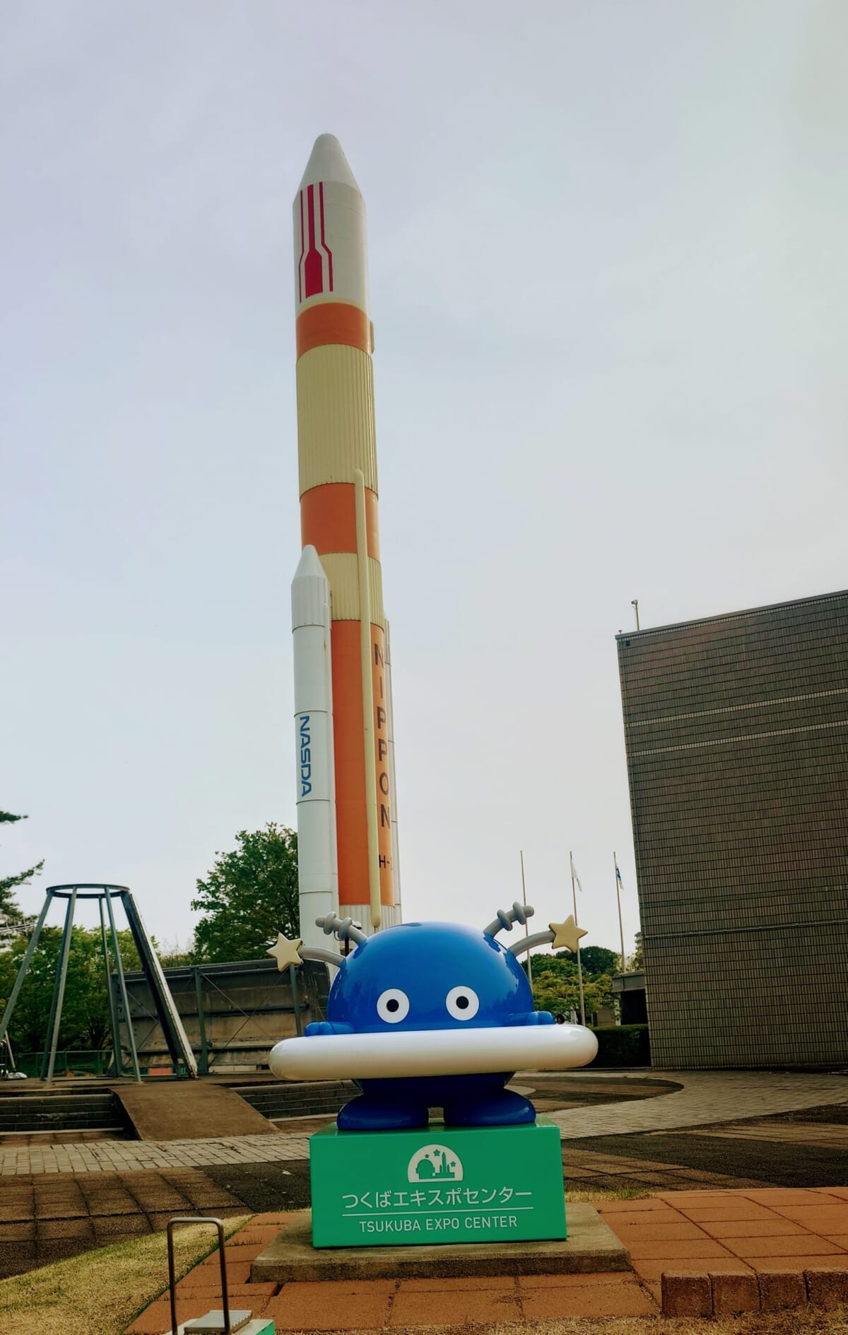 今回の旅のきっかけ「コスモ星丸」くん。「この丸い目と素朴な雰囲気がたまらなく可愛い。博物館のあちこちで見かけて、そのたび楽しくなりました」。