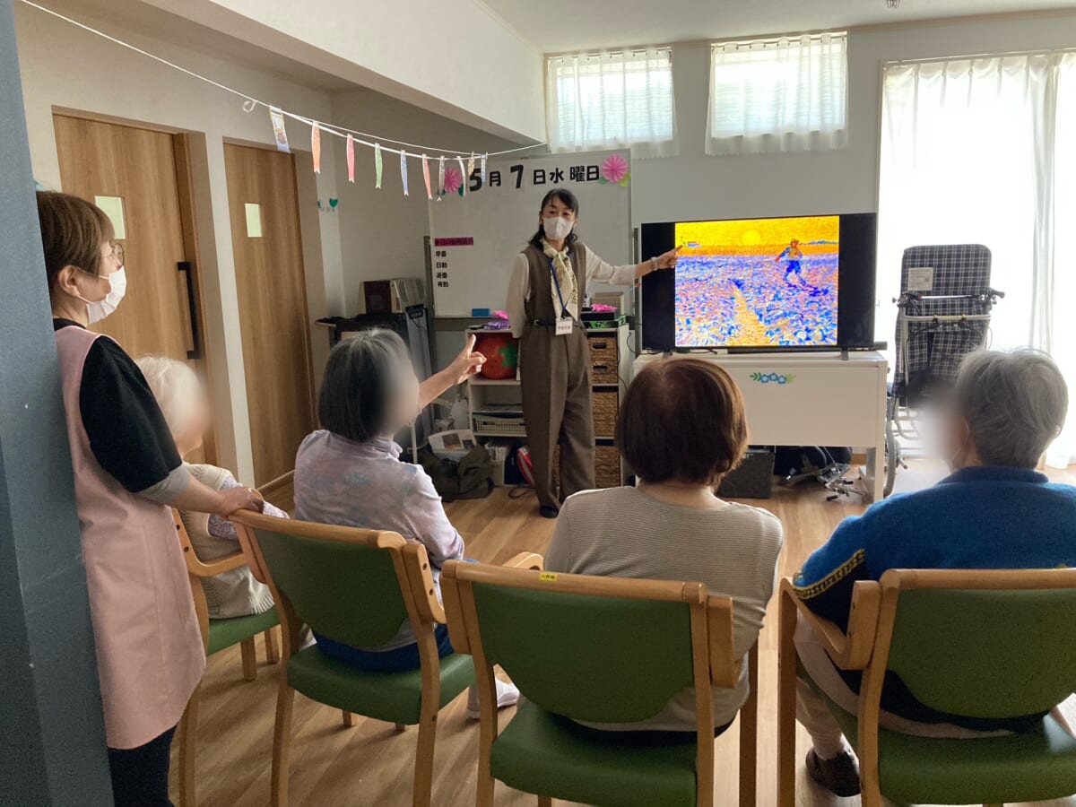 フィンセント・ファン・ゴッホ≪種まく人≫について語り合う 撮影/筆者