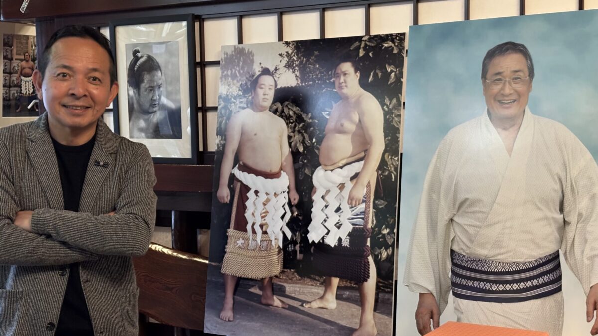 北の富士さんの妹夫妻が営む、山形県酒田市のちゃんこ鍋店「北の富士」にも取材に伺いました。（写真提供／藤井康生）