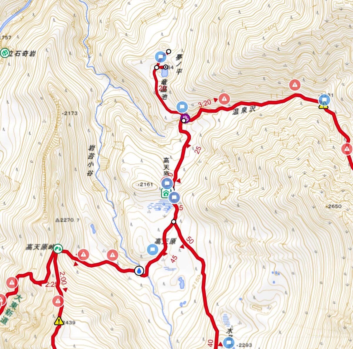 高天原温泉には長野県の高瀬ダムや黒部ダムからも向かうことができ、新穂高温泉や折立からの所要時間と極端には変わらない。ただし、稜線を歩く区間が長かったり、難路が続いたりと、いっそう難しい。とくに黒部ダムからは高低差が激しく、時間もかかるので、コアな登山者に限られる。(地図の参照元:YAMAP <a href="https://yamap.com/maps/70" rel="noopener" target="_blank">YAMAPの当該箇所はこちら</a>)