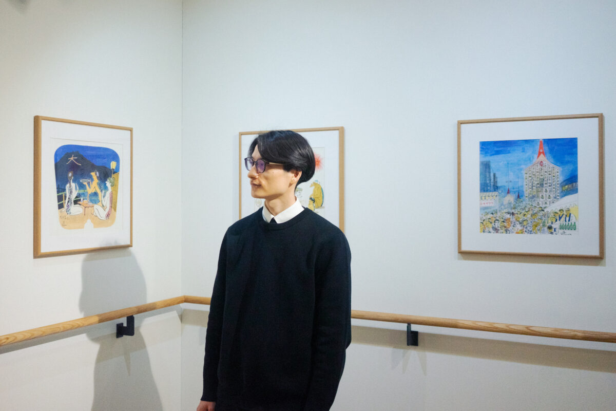 吟醸酒造りや地ビール造りの工程が見学できる「伏水蔵」では、主に1972年から小島功氏が描いた二代目カッパの作品がずらりと展示されている。松本自身も幼少から慣れ親しんだキャラクターだという