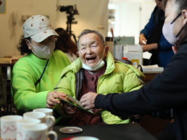 美術館が主催する、地域に開かれた「認知症カフェ」の現場から＠水戸芸術館　前編