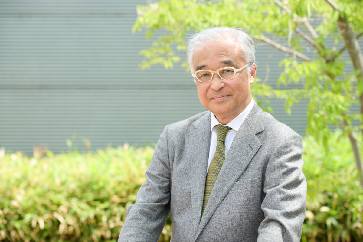 「40年のキャリアがないと書けなかった。伝えたいことの98％を書けた本です」と語る大野和基さん